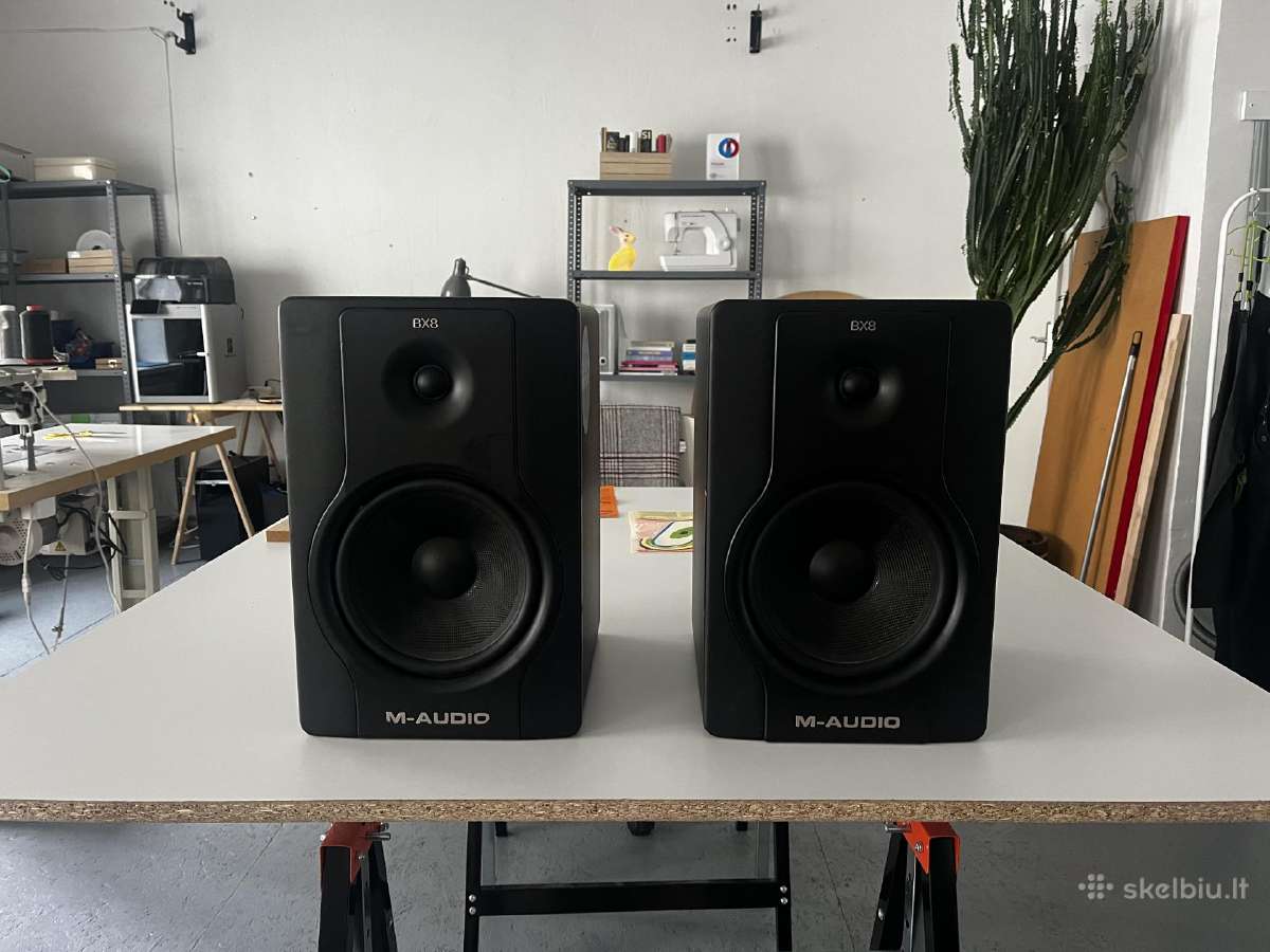 M-audio Bx8 D2 monitoriai – pora