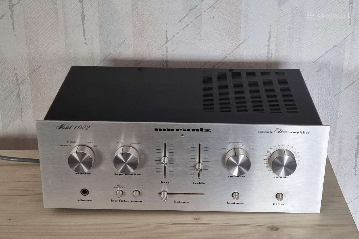 Vintažinis stereo stiprintuvas Marantz Model 1072
