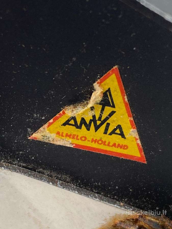 Metalinis, reguliuojamas "Anvia" sieninis šviestuv - nuotraukos Nr. 15