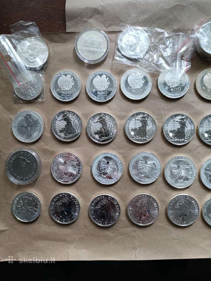 Sidabrinės 1oz monetos.