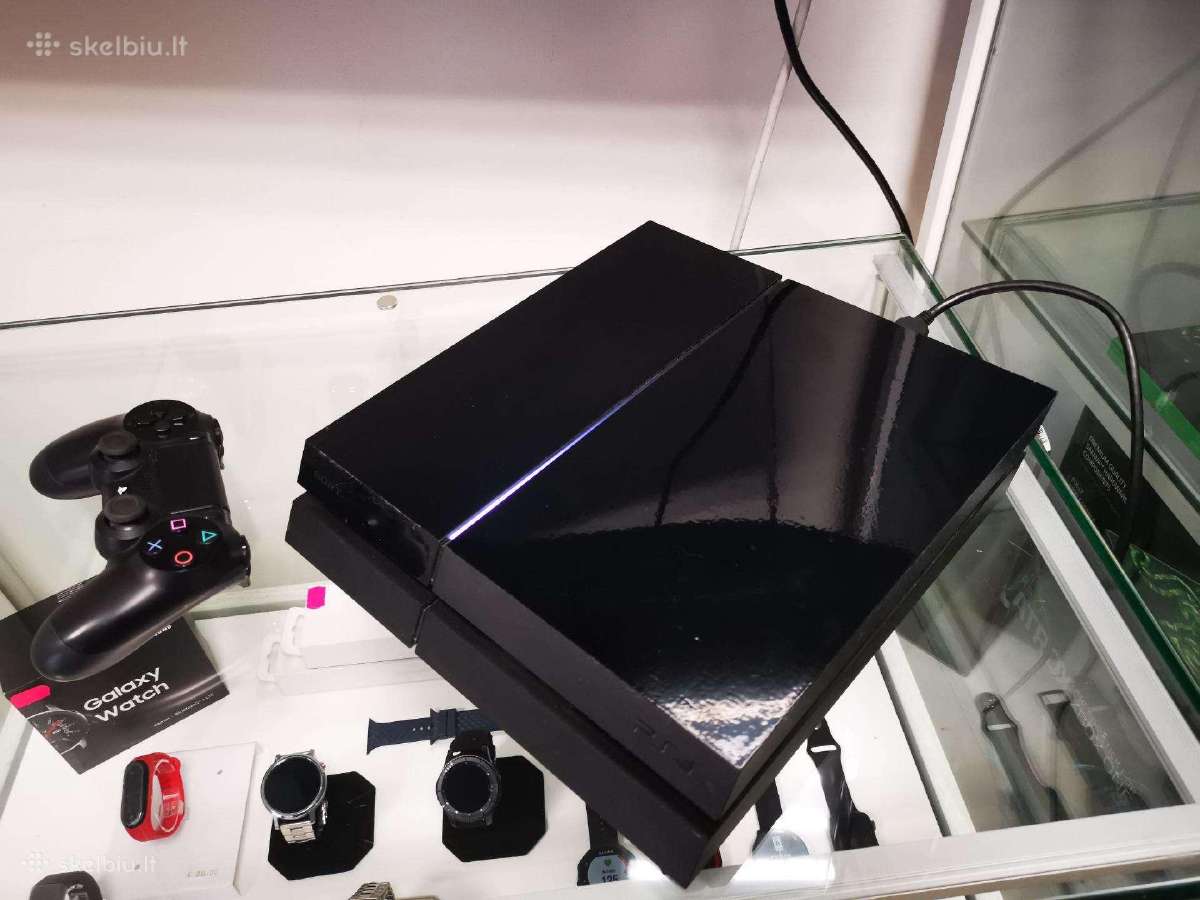 Atrištas Playstation 4 su 16 žaidimų ir Garantija