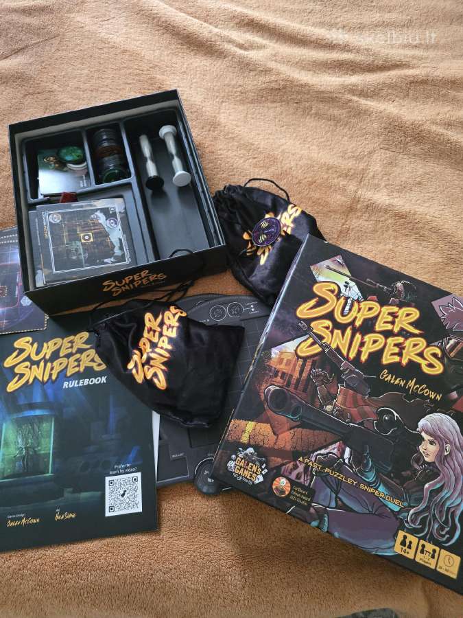 Super Snipers stalo žaidimą