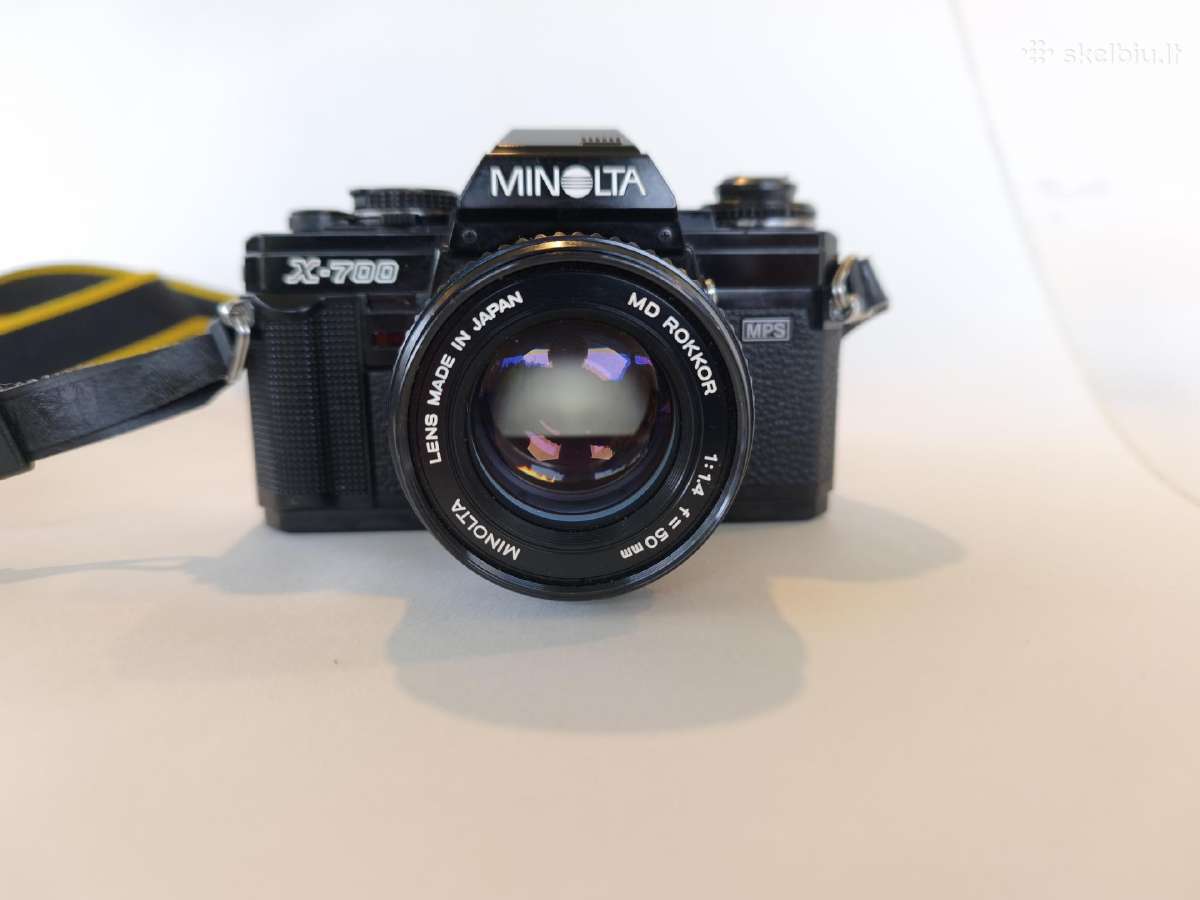 Minolta x-700