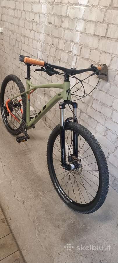 GT avalanche XL