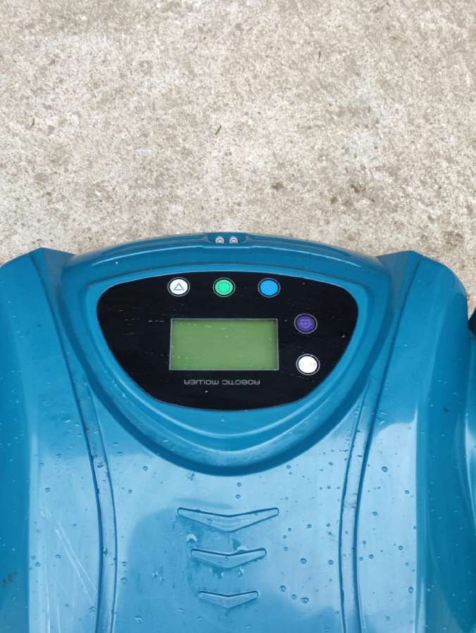 Vejos pjovimo robotas - nuotraukos Nr. 3