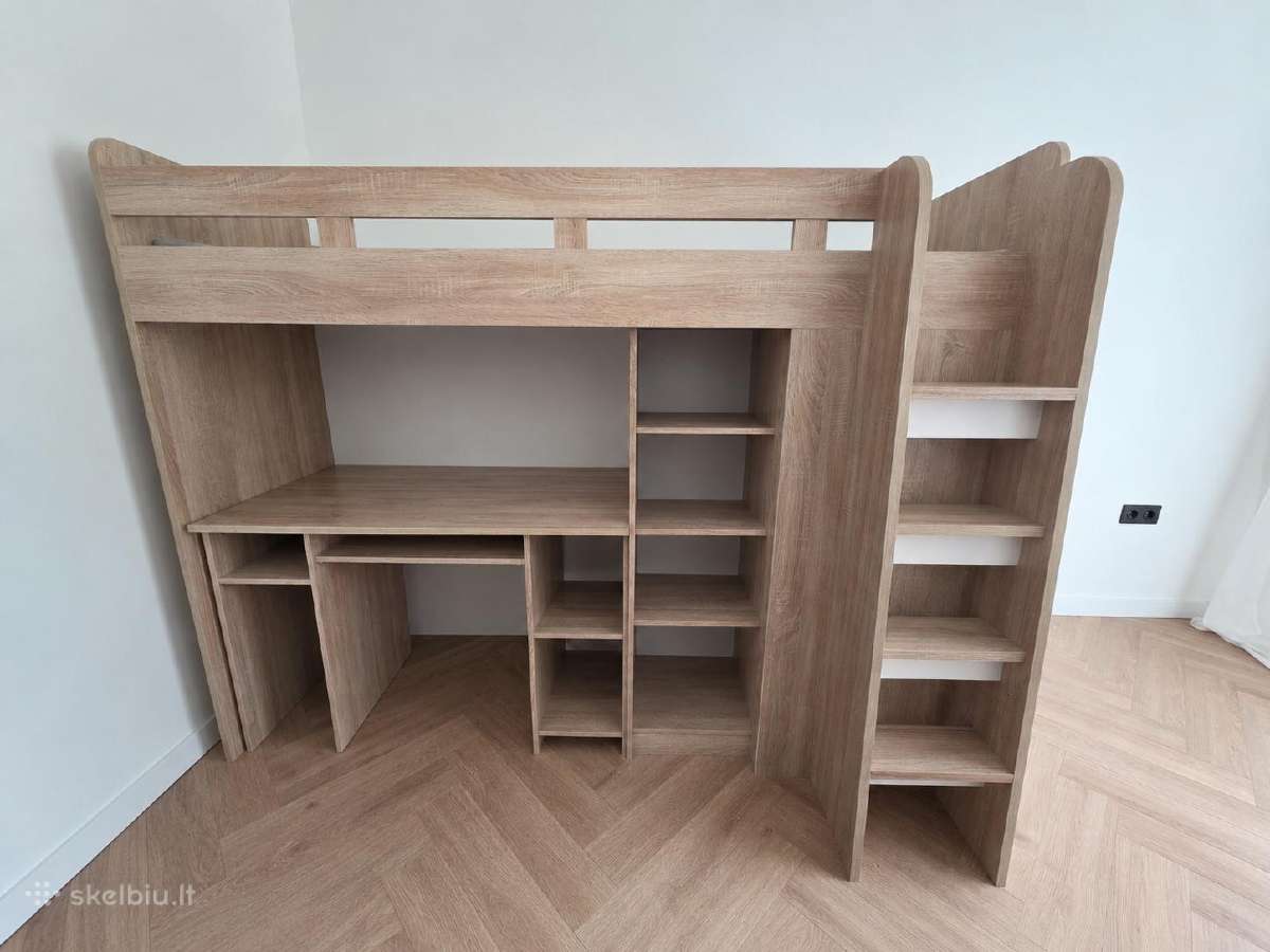 Naudota dviaukštė lova su čiužiniu