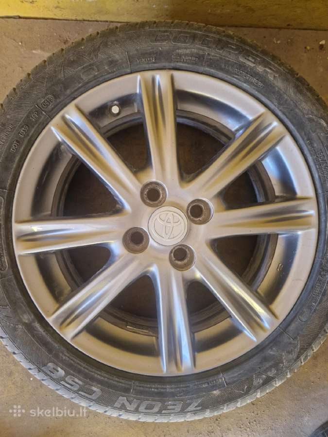 Toyota Yaris ratlankiai ir padangos 16r - nuotraukos Nr. 6