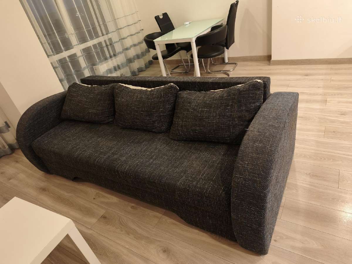 Sofa su miegamąja dalimi