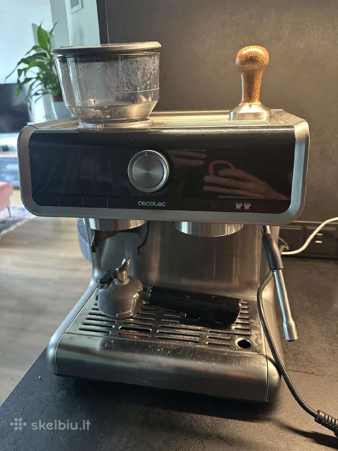 Cecotec Cumbia Power Espresso Cream