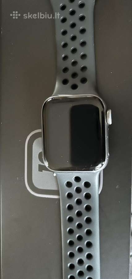 Apple watch series 4, nike+ black - nuotraukos Nr. 4