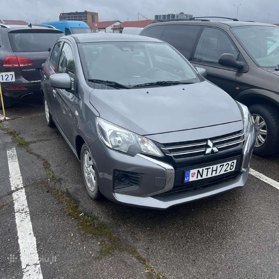 Mitsubishi space star / mirage