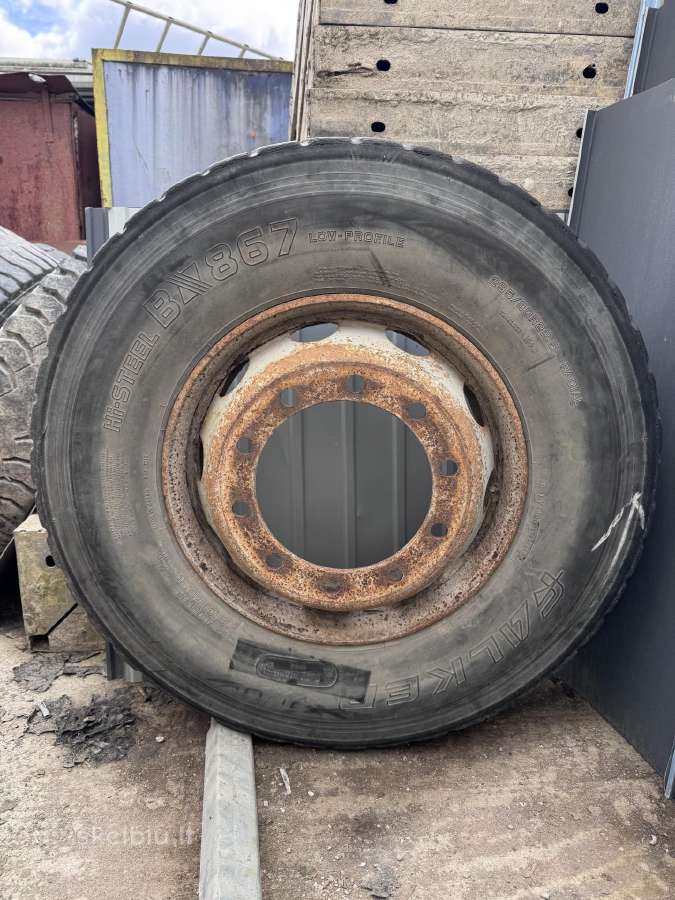 Sunkvežimio padangos 295/80r22,5 su ratlankiais - nuotraukos Nr. 16