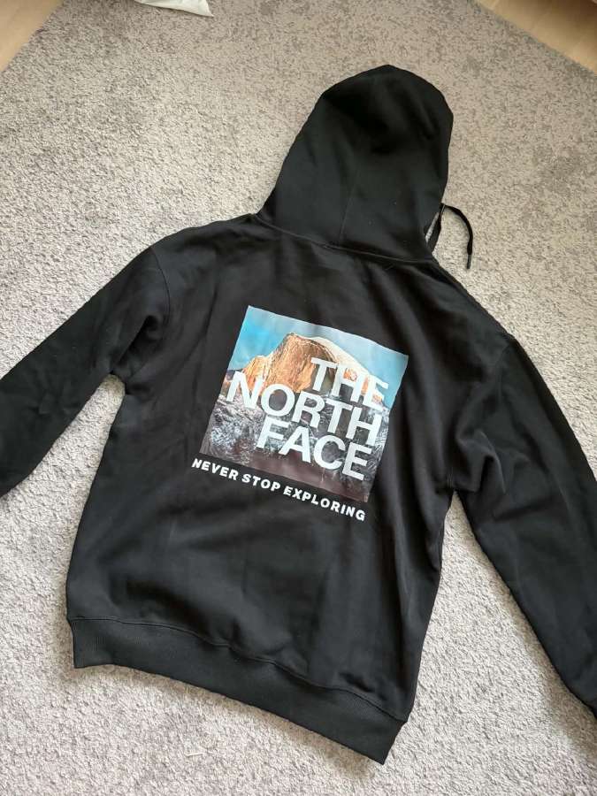 The North face džemperis
