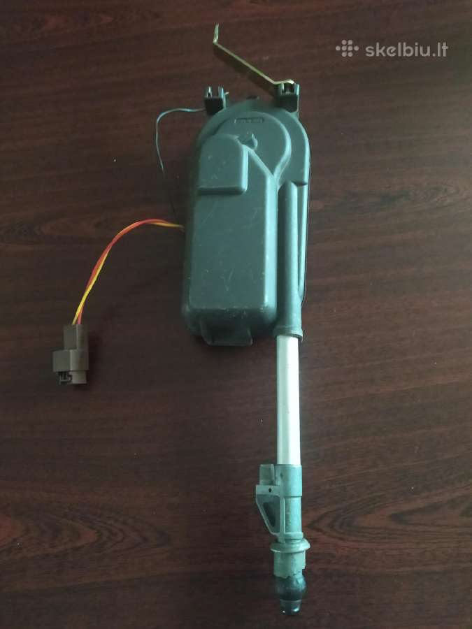 Teleskopine antena. Auto antena