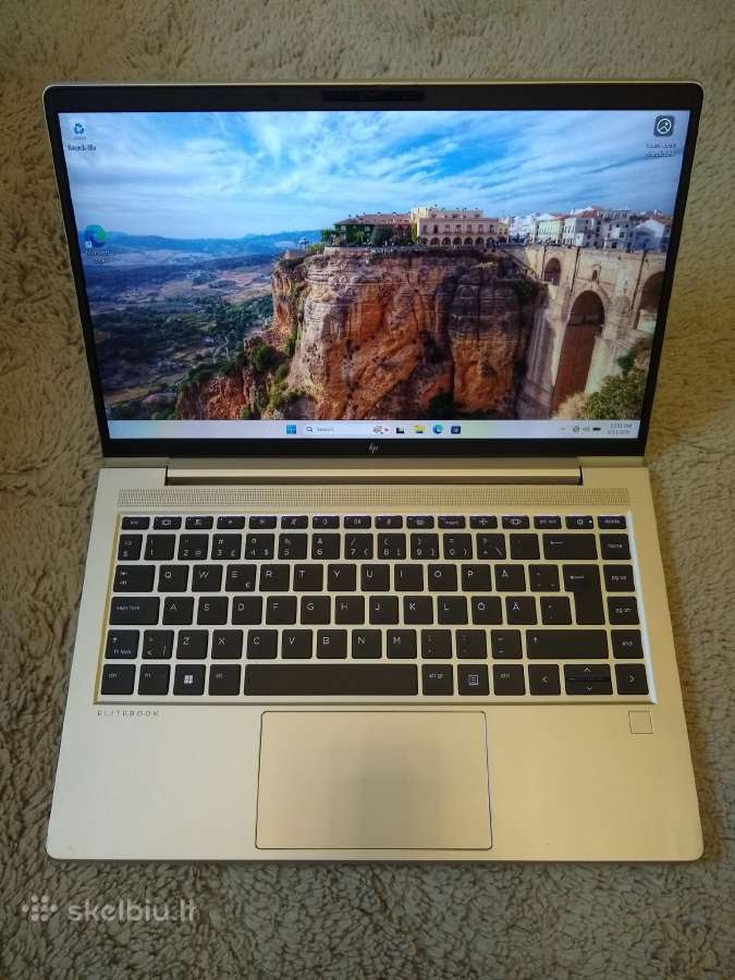Elitebook 645 G10 Ryzen pro 7530u/16