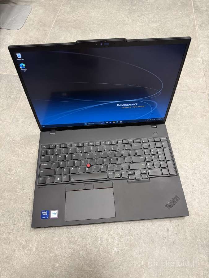 Lenovo Thinkpad T16 Gen3 Touch / Ultra 5 / 16gb