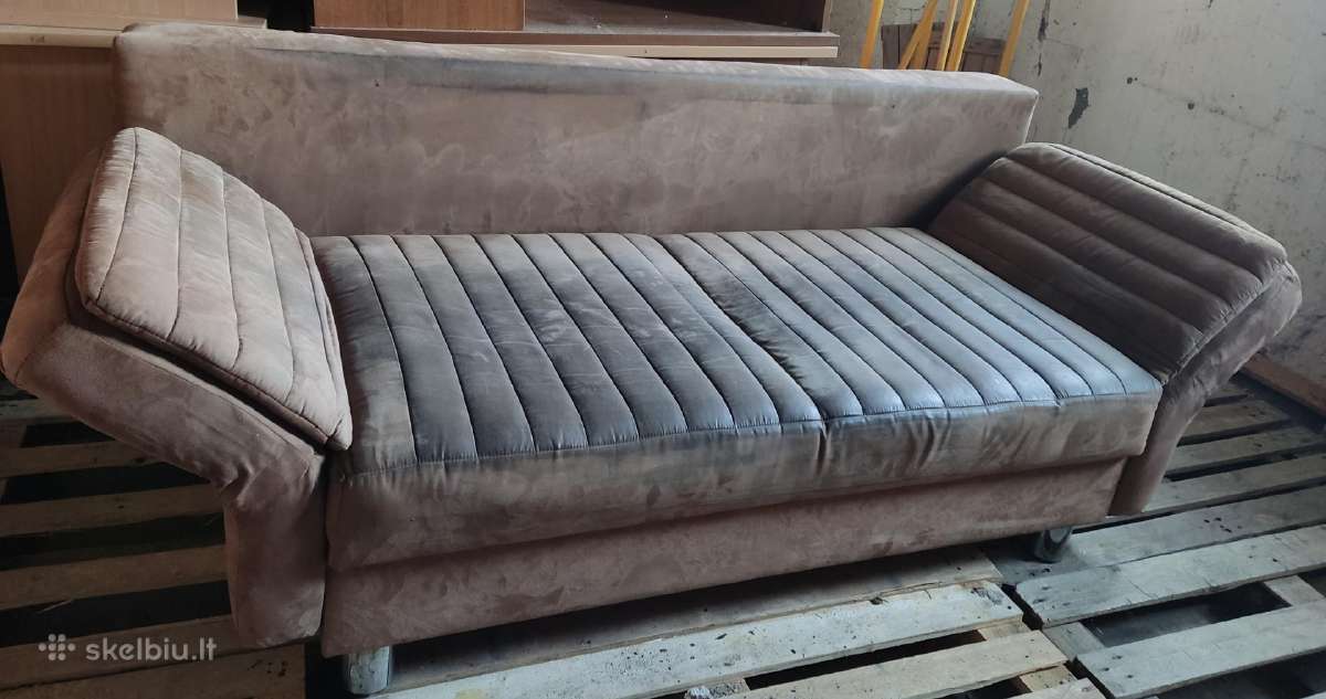 Naudota sofa lova miegama