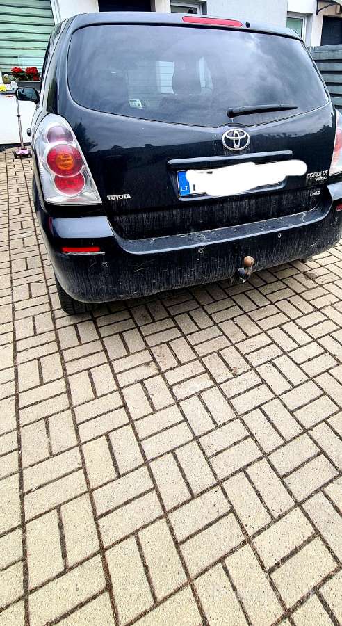 Parduodu toyota corolla versus - nuotraukos Nr. 2