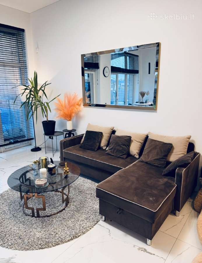 Sofa lova su patalynes deze