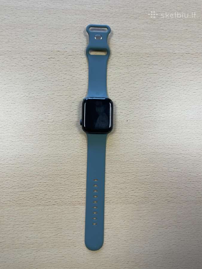 Apple watch 5