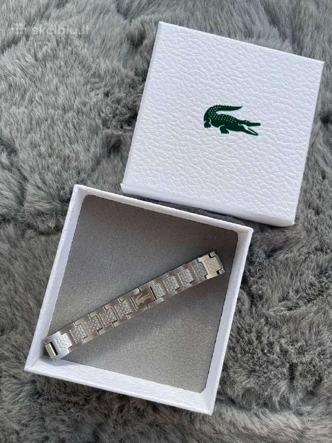 Lacoste apyranke