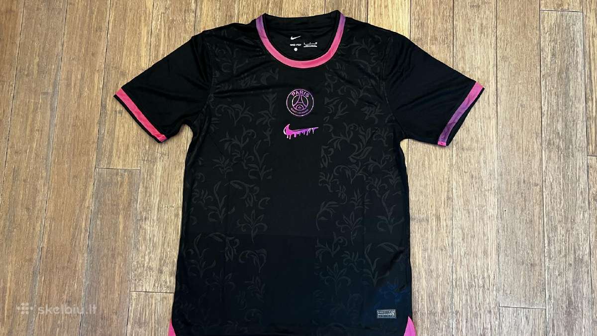 Nike psg maike