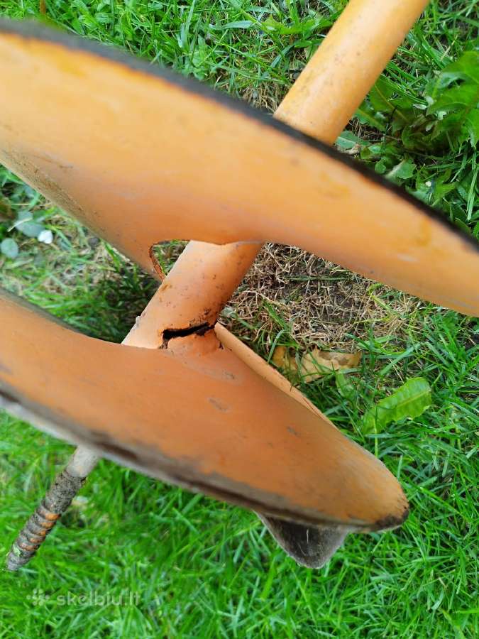 Metalinis 25 cm grąžtas skirtas žemei gręžti - nuotraukos Nr. 4