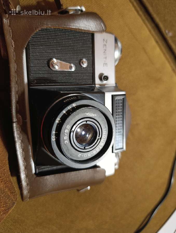 Parduodamas Zenit E su Foto Blykstėmis