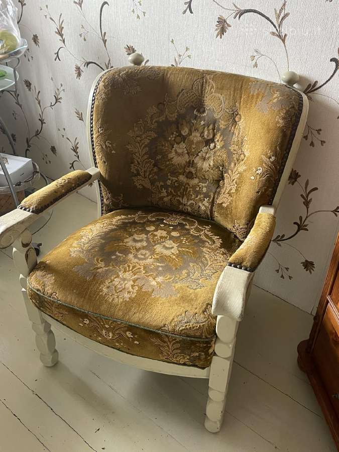 Trivietė sofa ir fotelis - nuotraukos Nr. 7