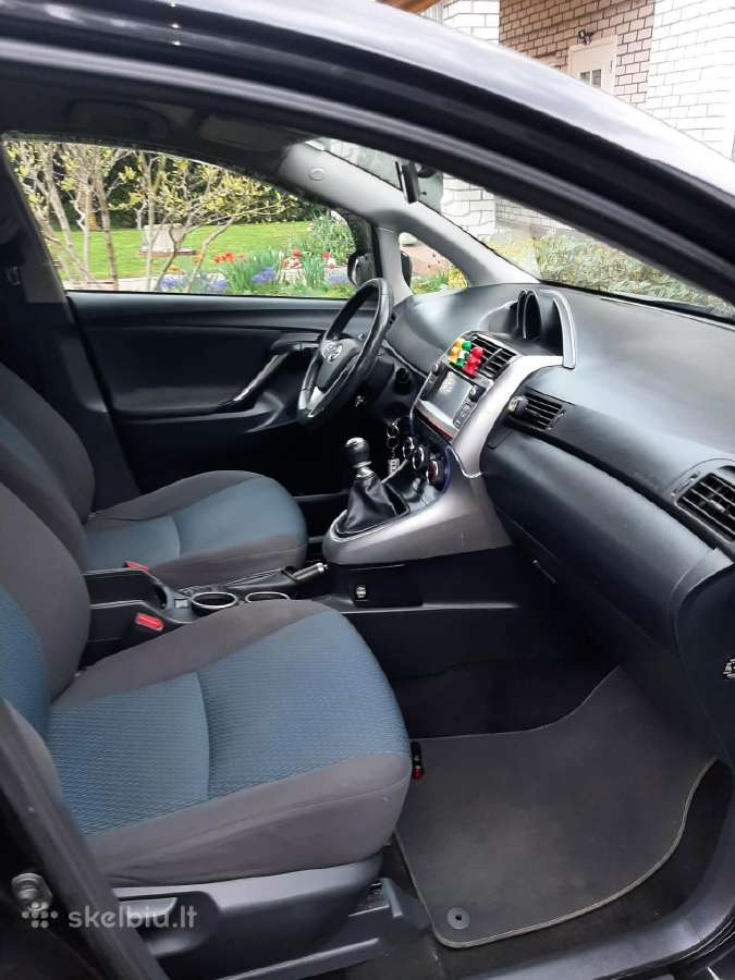 Toyota Verso - nuotraukos Nr. 9