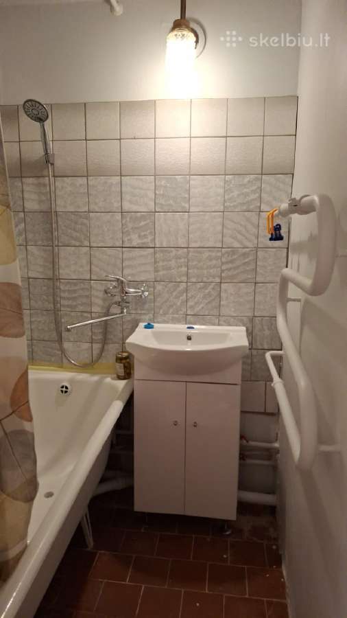 1 kambarių butas su balkonu