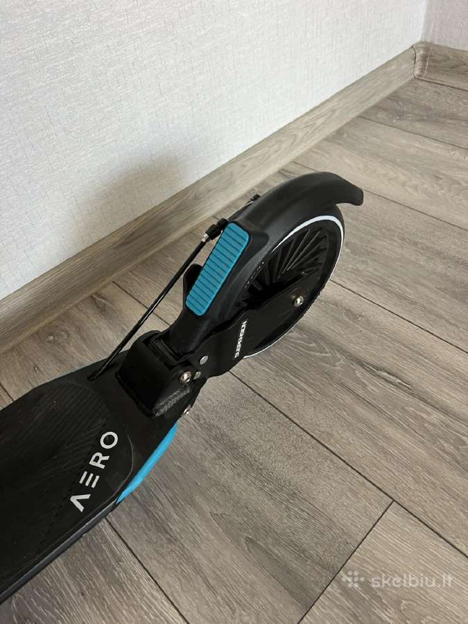 Paspirtukas suaugusiems Aero - nuotraukos Nr. 5