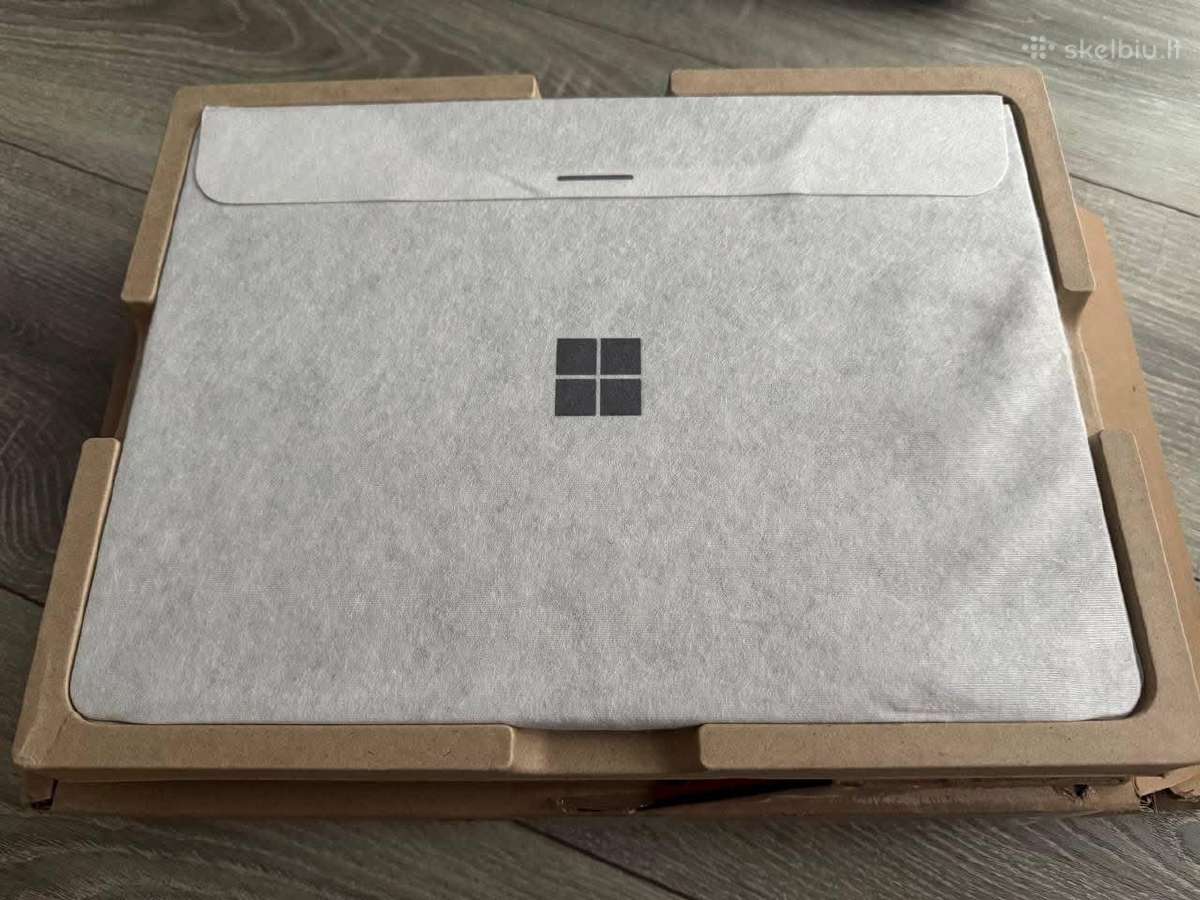 Naujas Microsoft Surface Laptop Copilot+