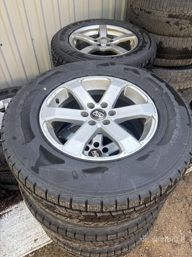 Nissan, Navara/pathinder Toyota hilux - nuotraukos Nr. 8