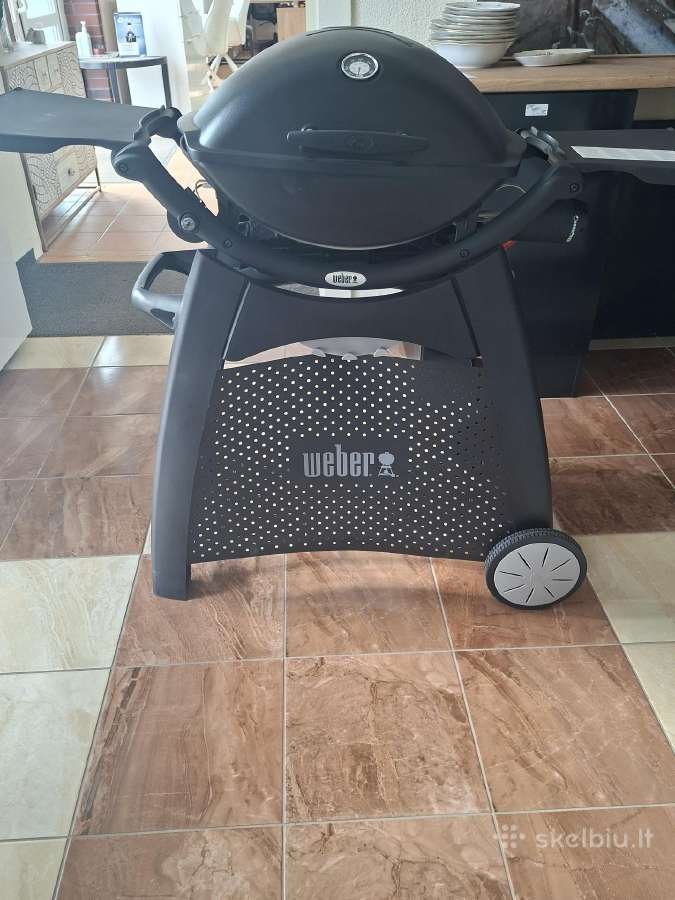Dujinis grilius su stovu