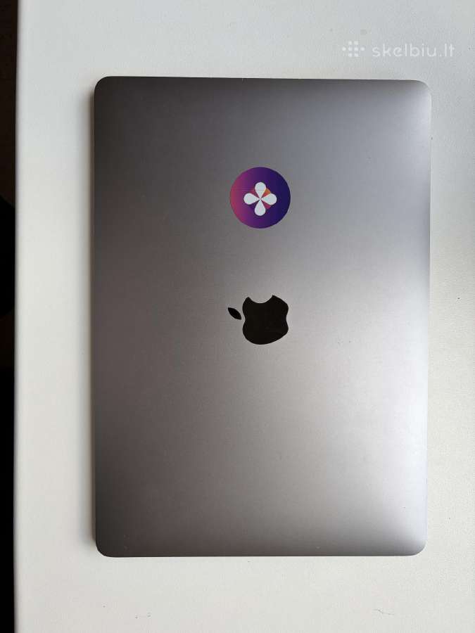 MacBook Air (K024)