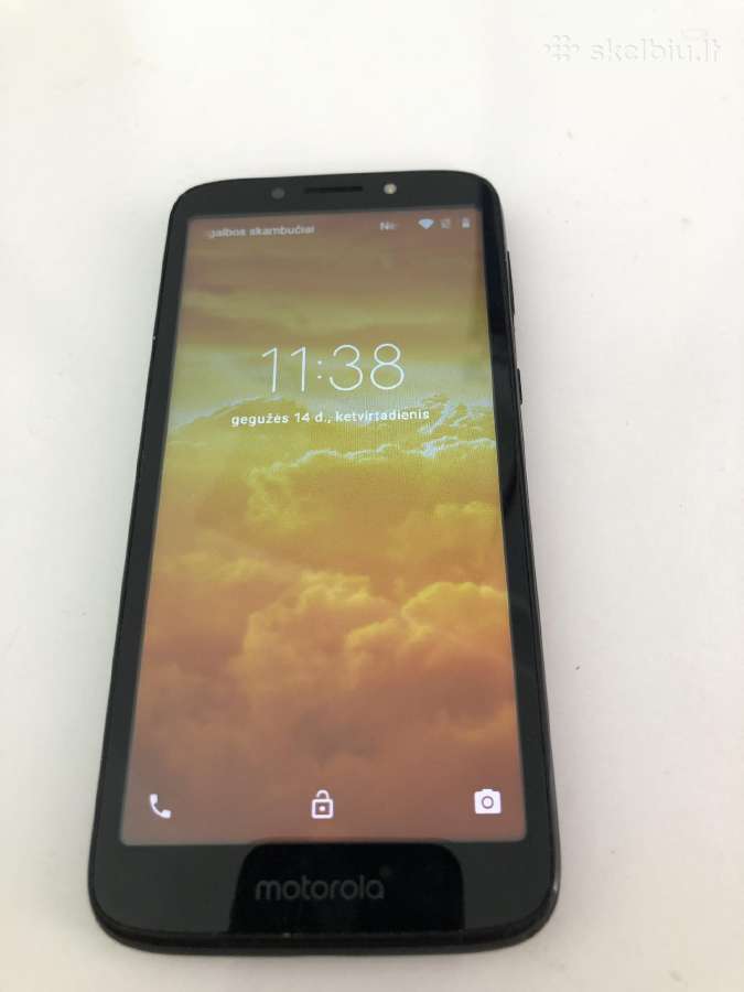 E5 Dual Sim max gero stovio