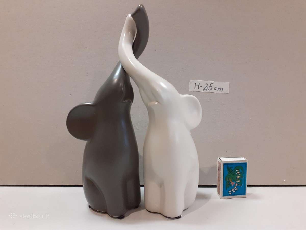 Dramblių meilė. Naujas komplektas. H-25,5cm