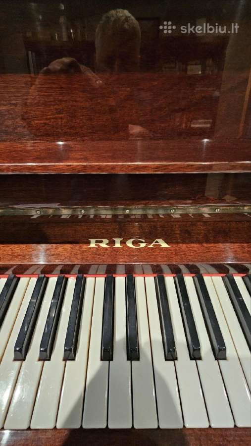 Parduodamas. Riga pianinas - nuotraukos Nr. 3