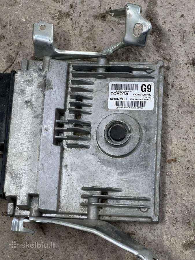 Toyota Corolla dalimis - nuotraukos Nr. 19