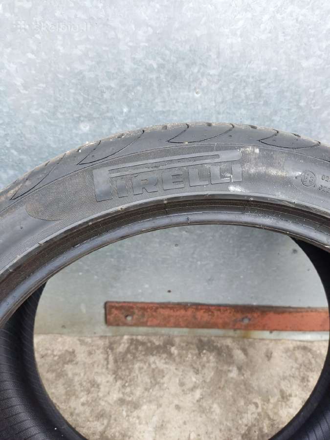 Pirelli 245/40r19