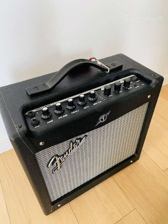 Fender Mustang I V.2 combo - nuotraukos Nr. 3