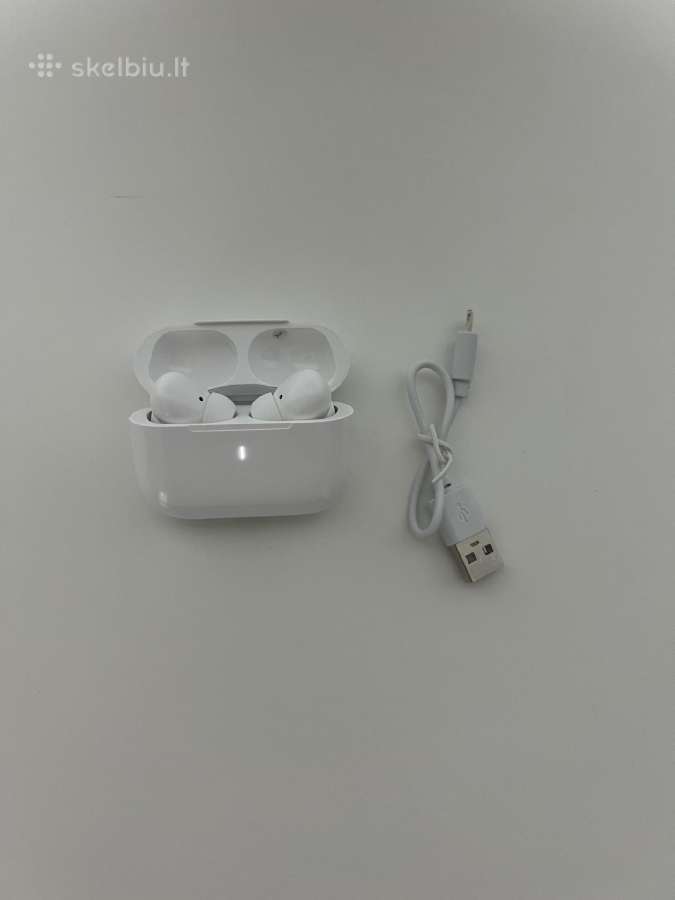 Ausines apple