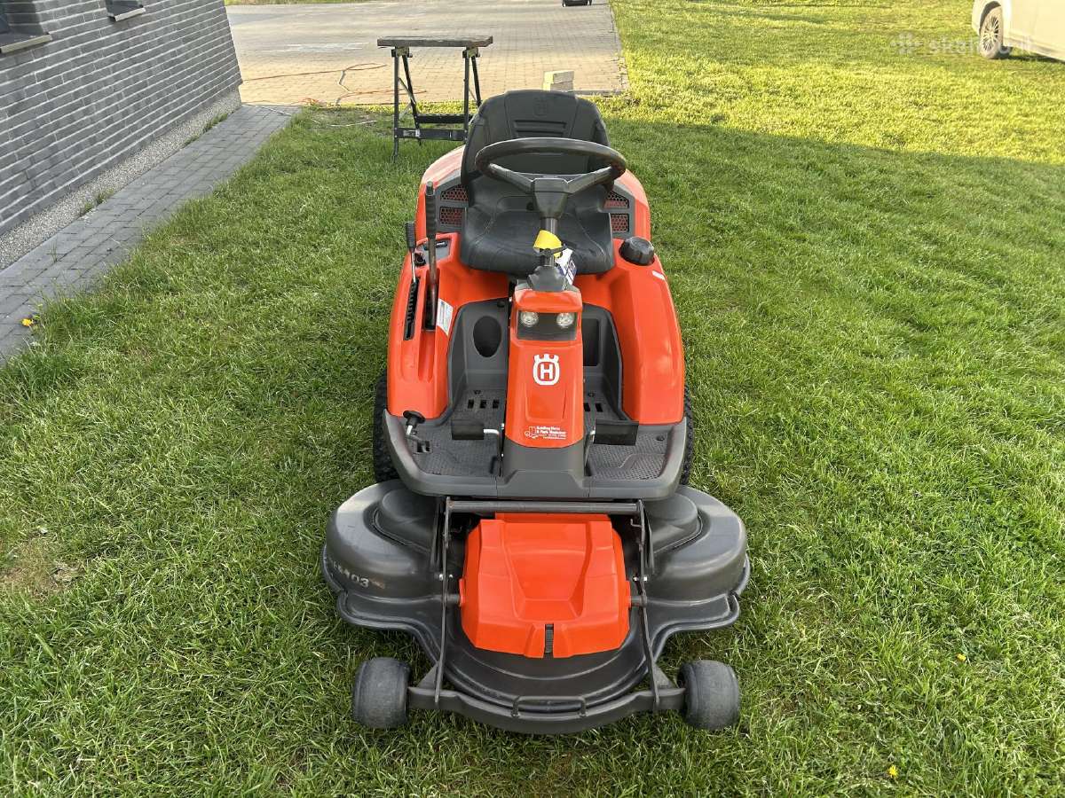 Husqvarna R216t Awd