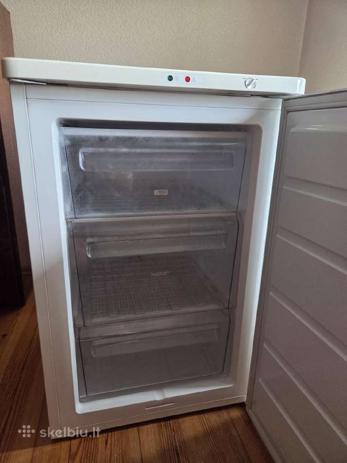 Mažai naudotas šaldiklis Electrolux