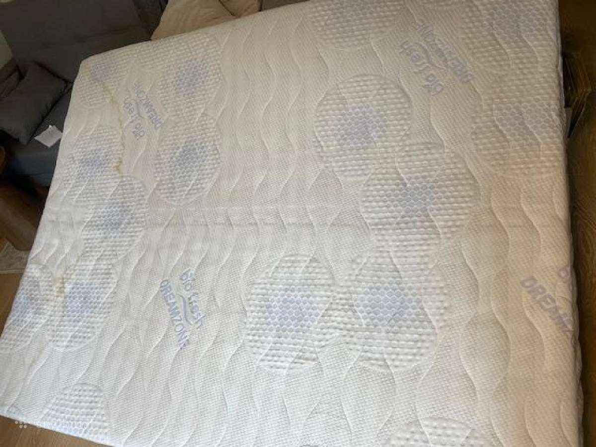 Čiužinys 200x160cm.
