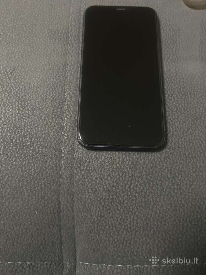 iPhone 11