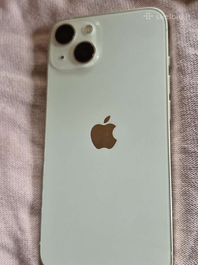 iPhone 13