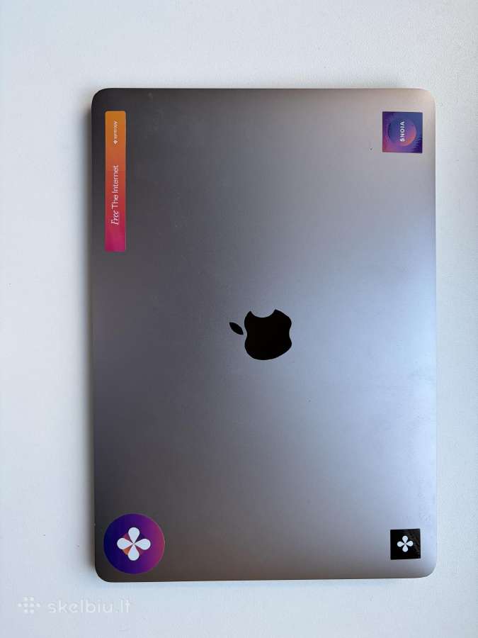 MacBook Air (K011)