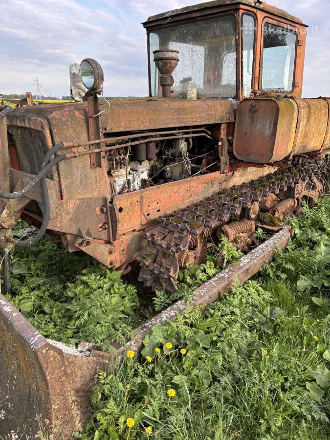 Parduodu DT-75, Sėjamoji Amazone, presas ir kt